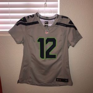 Woman’s Seahawks Jersey
